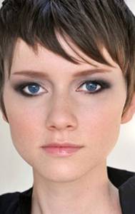   / Valorie Curry